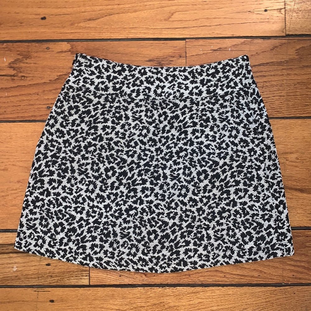 Abercrombie and Fitch size 00 leopard mini skirt for sale!